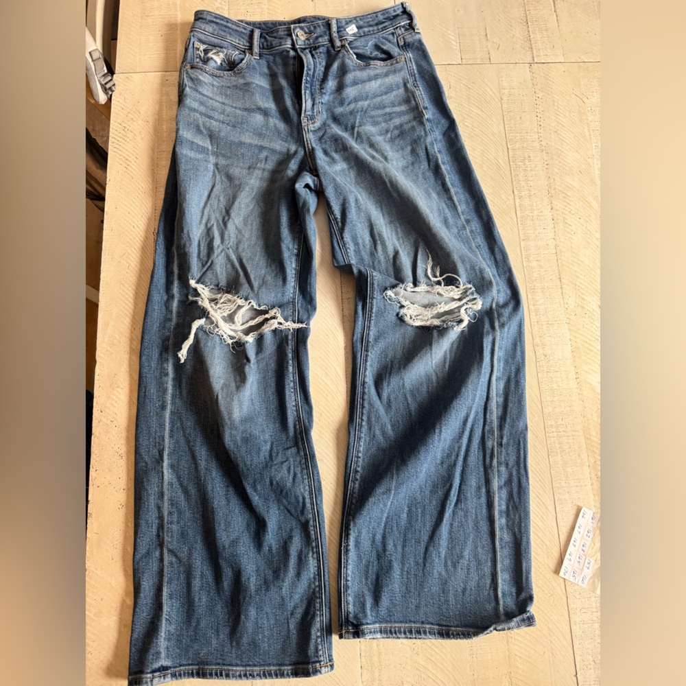 American Eagle Outfitters Blue Distressed Jeans